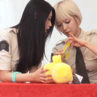 AOA 에서 입구를 담당하고 있는 초아와 설현 | 인스티즈