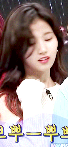 남친앞에서 방귀뀌었을때 트와이스 사나 .gif | 인스티즈