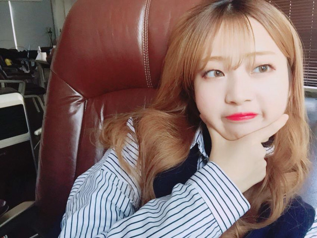 잘생긴 사람들이 사진찍을때 취하는 포즈.jpg | 인스티즈