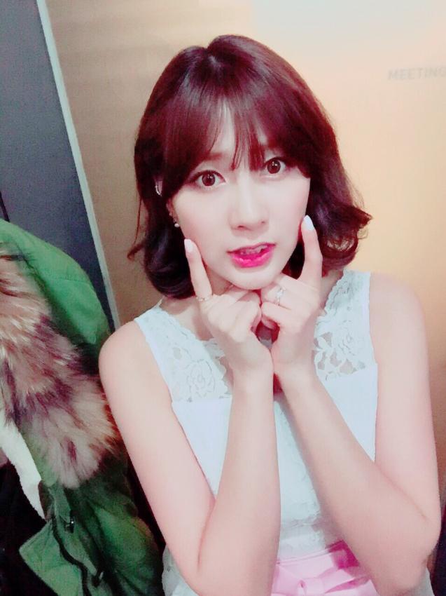오늘자 팬카페 열활하는 에이핑크막내 하영 | 인스티즈