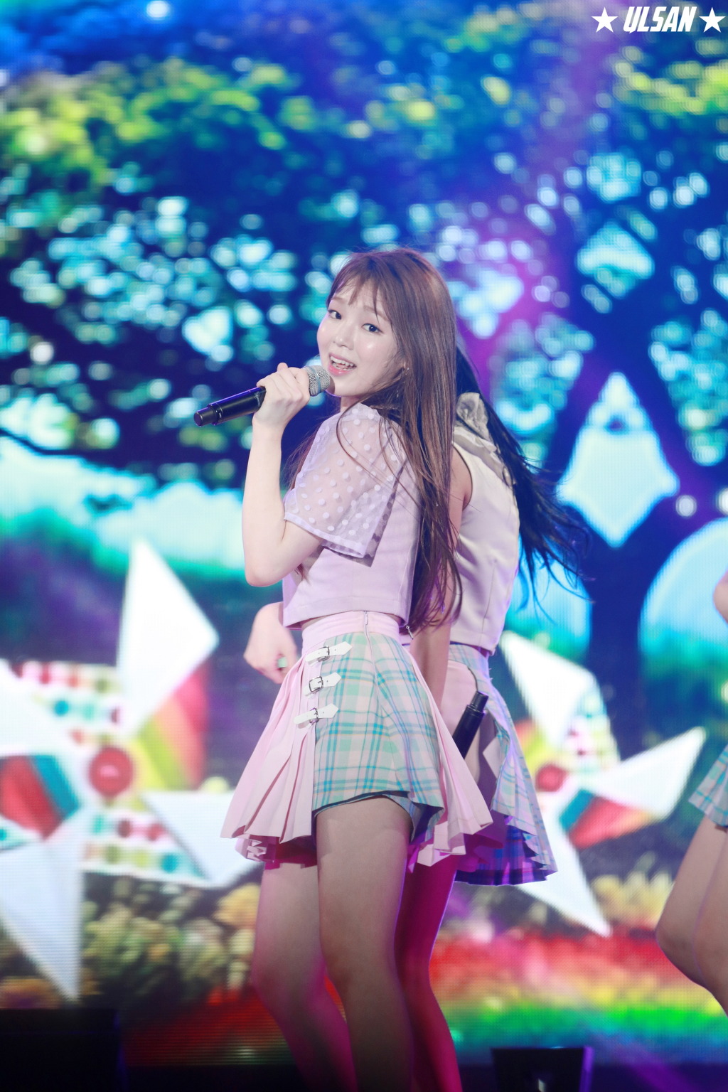 170714 울산 남다른 행복 콘서트 오마이걸 직찍.jpg | 인스티즈