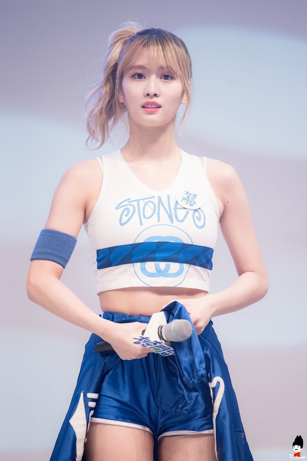 포카리 느낌 낭낭한 트와이스 의상 | 인스티즈