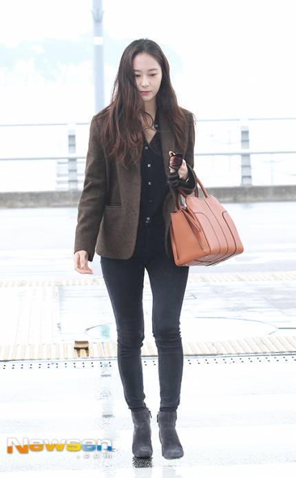 오늘자 크리스탈 | 인스티즈