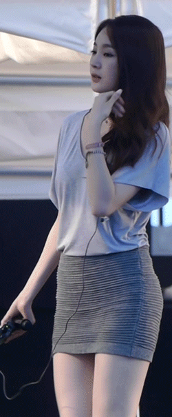 강민경 실제로 보면 이런 느낌.gif | 인스티즈
