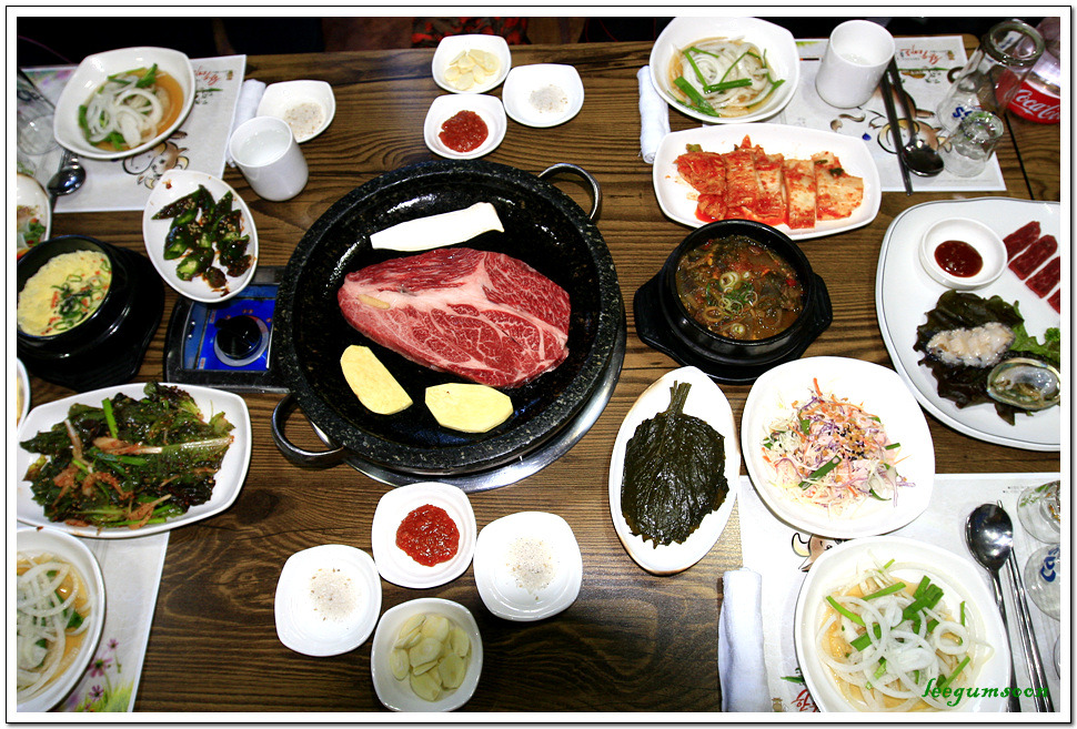 명품한우마을 이미지
