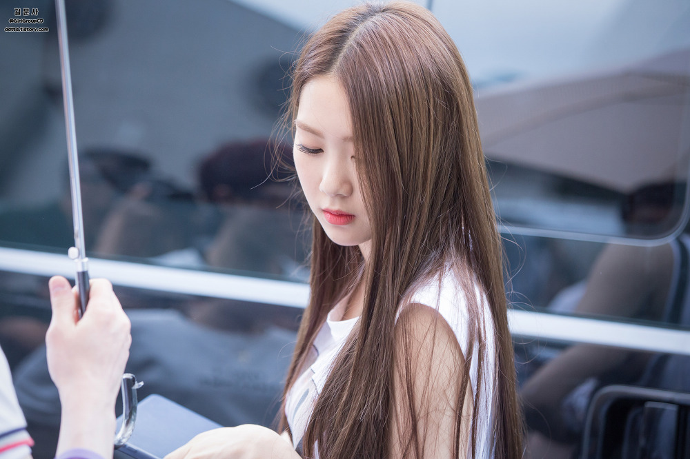분위기 여신 오마이걸 지호 .JPG | 인스티즈