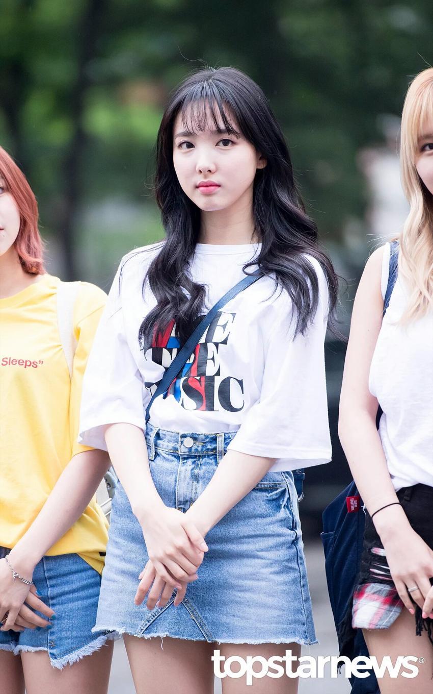 [트와이스] 뮤뱅 출근길 | 인스티즈