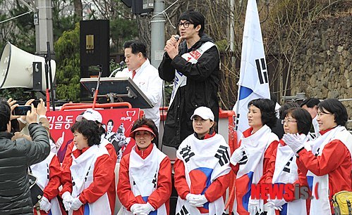  송일국의 김을동,정치 관련 발언들과 선거 유세활동 총모음 | 인스티즈