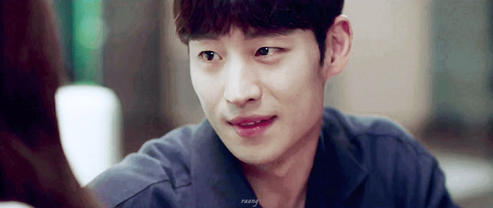 오늘자 브이앱 이제훈-신민아.gif | 인스티즈