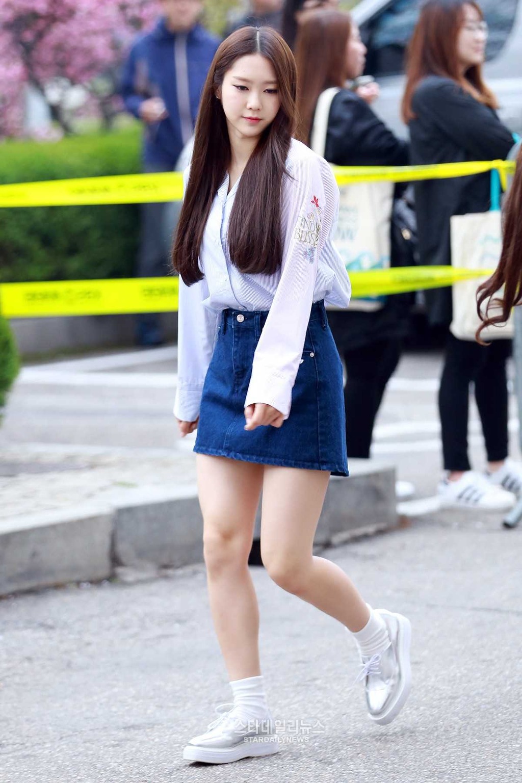 분위기 여신 오마이걸 지호 .JPG | 인스티즈