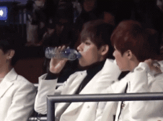 팬 아니어도 저장하게 되는 짤들.gif | 인스티즈