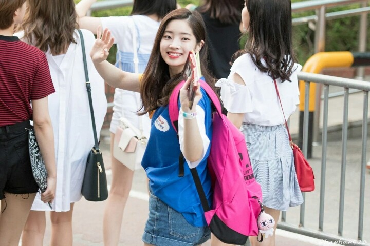 [트와이스] 하얗고 맑고 청량한 귀여운 다현이 | 인스티즈