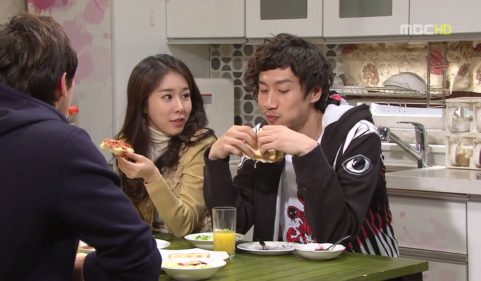 [지붕뚫고하이킥] 세상에 어떤 남자가 가만 보고 있어요.jpg | 인스티즈