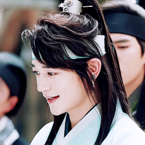 [화랑] 미술팀이 열일한듯한 배경과 의상 모음.jpg | 인스티즈