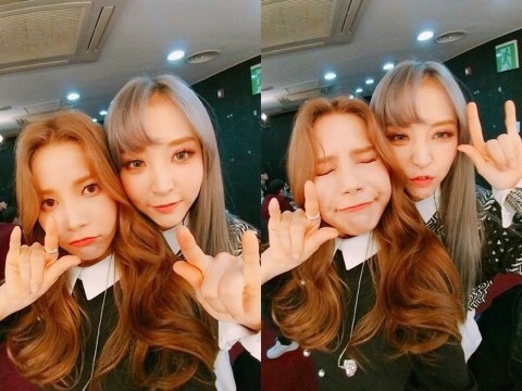 곳곳에 숨어있는 마마무의 수화 | 인스티즈