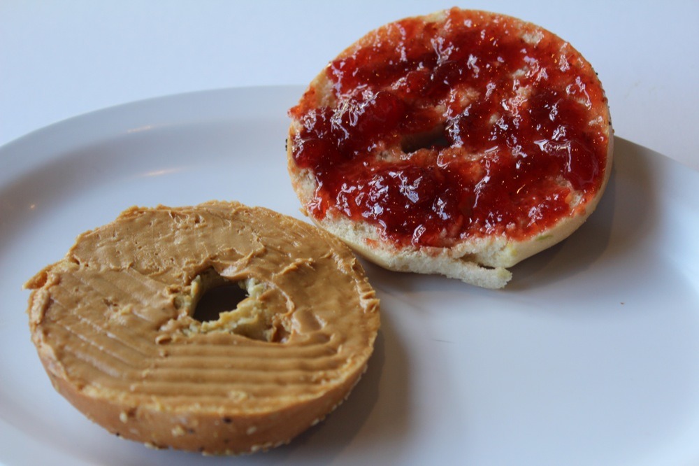Jam on Bread.jpg | 인스티즈