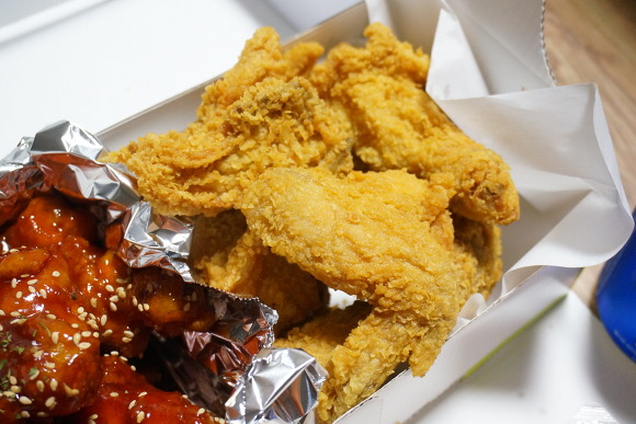 치킨매니아 이미지