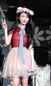 아이유 gifs | 인스티즈