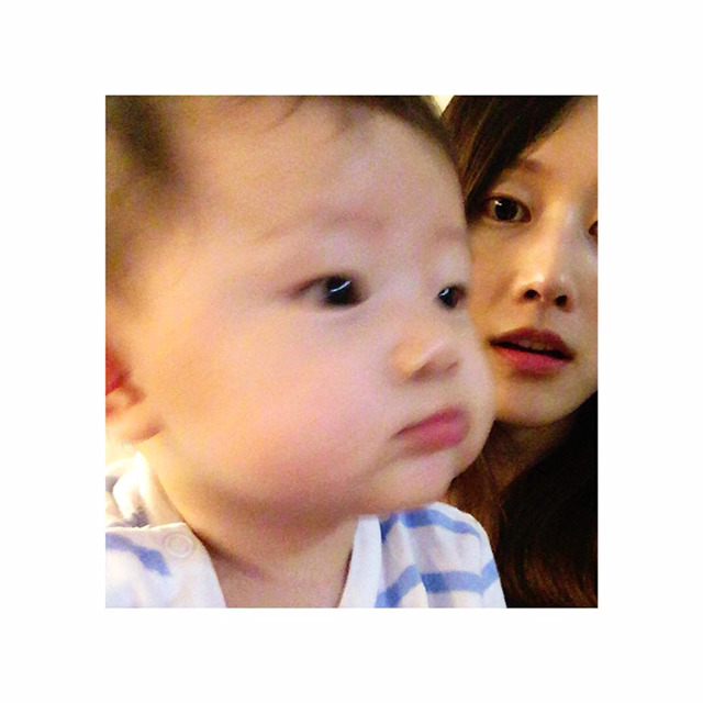 [이현이외] 이현이 인스타그램에 올라온 아들 파인애플군 사진들.jpg | 인스티즈