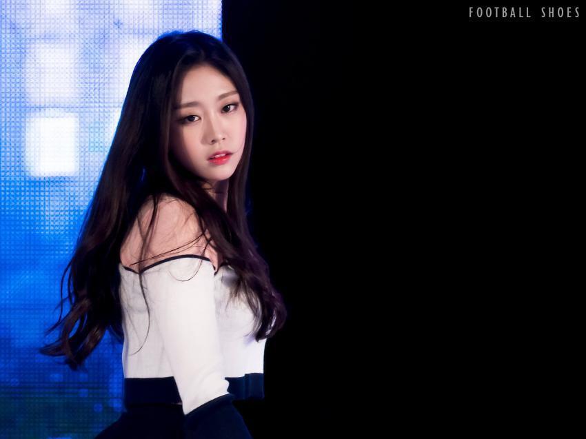 러블리즈 서지수.gif (데이터주의) | 인스티즈