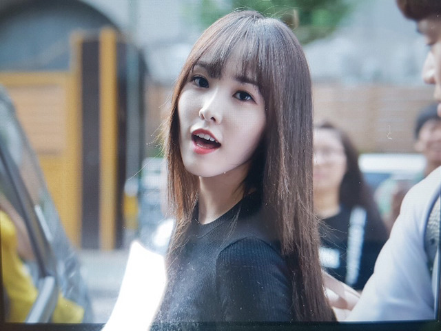 [여자친구] 퇴근하고 목욕탕에 갈 생각이라서 유주 | 인스티즈