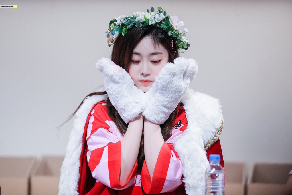 [러블리즈] 좋지 않을 때엔 덕질이 최고라서 지수 | 인스티즈