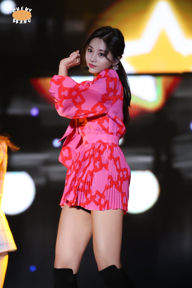 머리묶은 쯔위.jpgif | 인스티즈