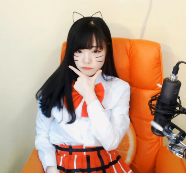 스트리머 서새봄냥 수염 없는 모습 | 인스티즈