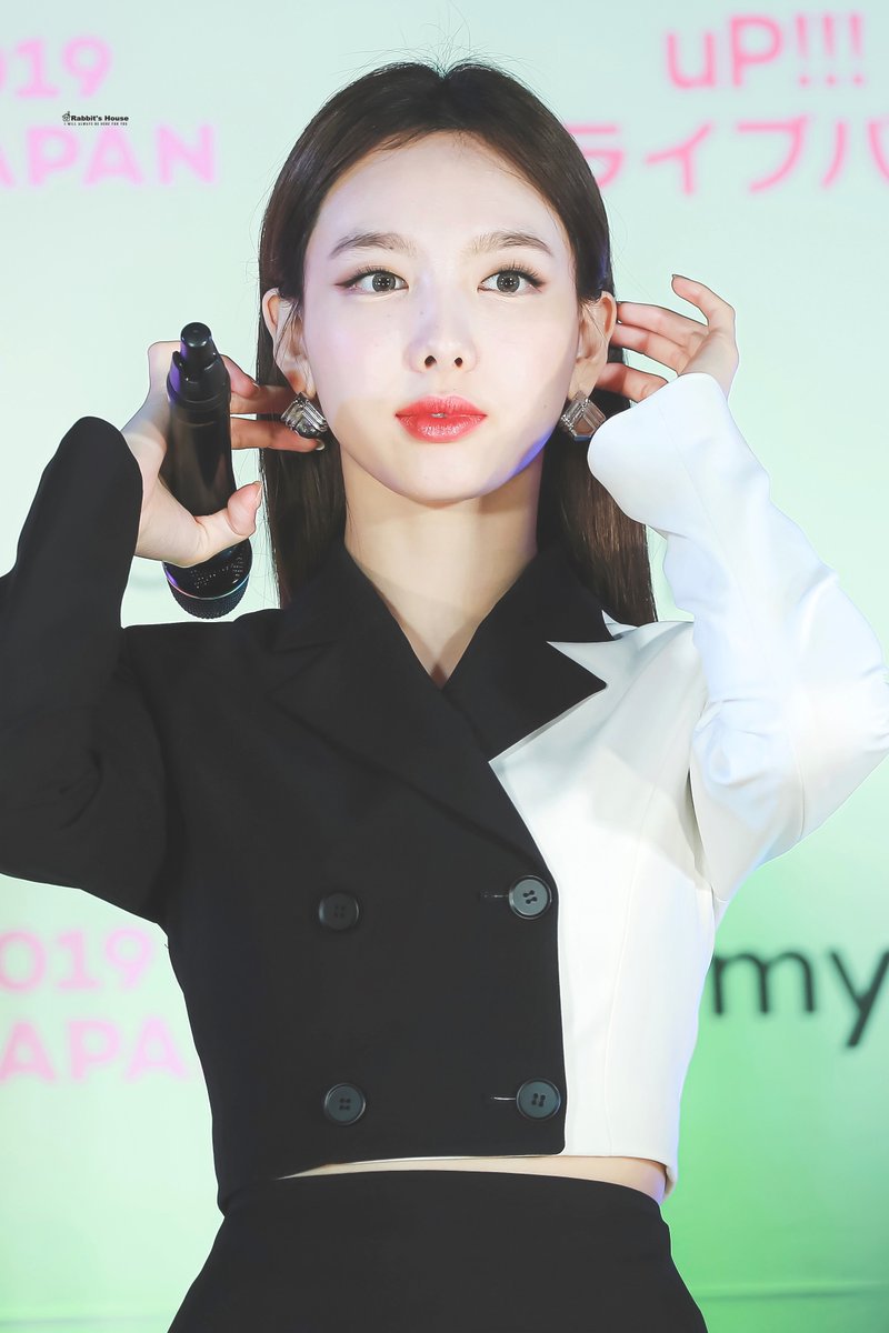 트와이스의 맏내 임나연.jpgif | 인스티즈