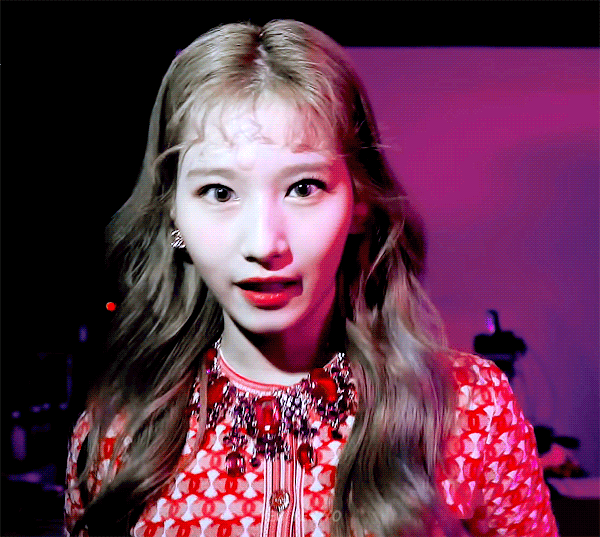 오늘이 생일인 트와이스 사나.jpgif (335장) | 인스티즈