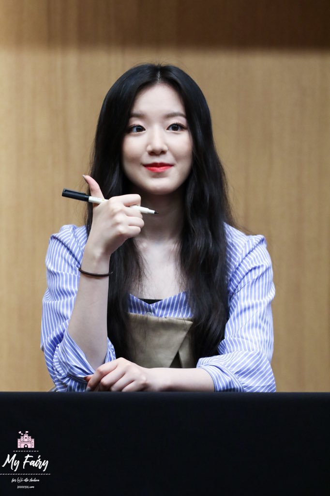 (여자)아이들의 백설공주 슈화.jpgif (161장) | 인스티즈