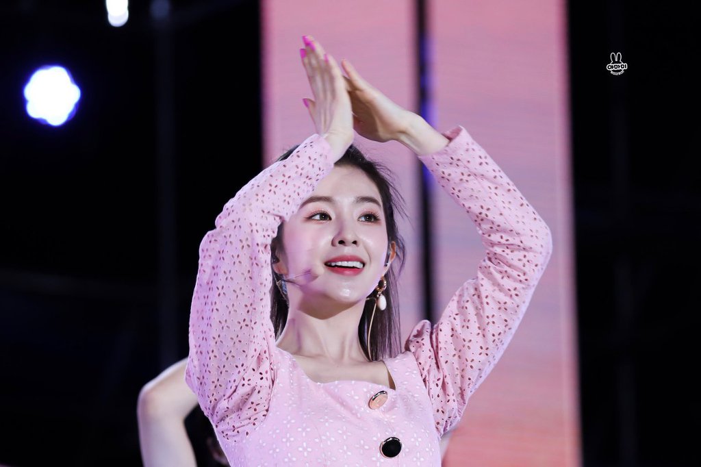 아이린은 정말 예쁘다.jpgif (사진多多多) | 인스티즈