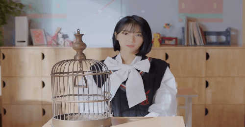 오마이걸 비밀정원 뮤비 비니.gif(데이터주의) | 인스티즈