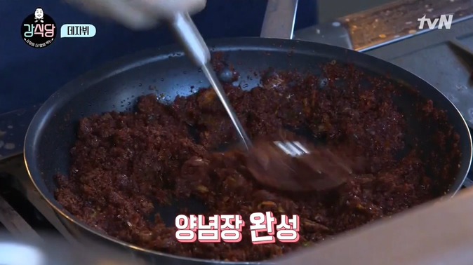 강식당 신메뉴 - 제주많은 돼지라면 .jpg | 인스티즈