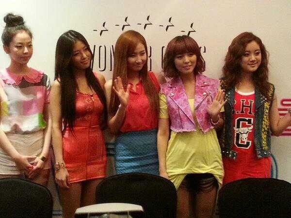 정말 돈받고 일하는 코디가 맞나싶을정도로 역대급 JYP코디모음 | 인스티즈