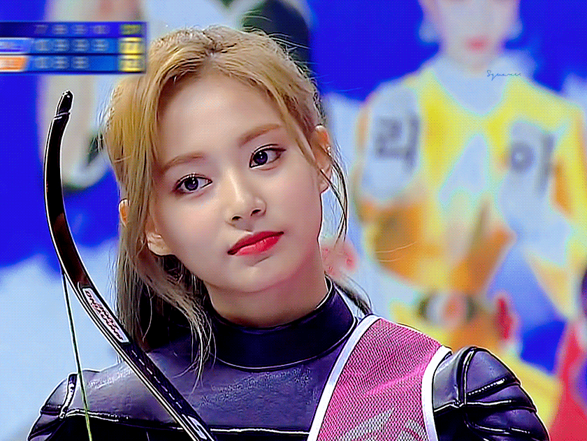 머리묶은 쯔위.jpgif | 인스티즈
