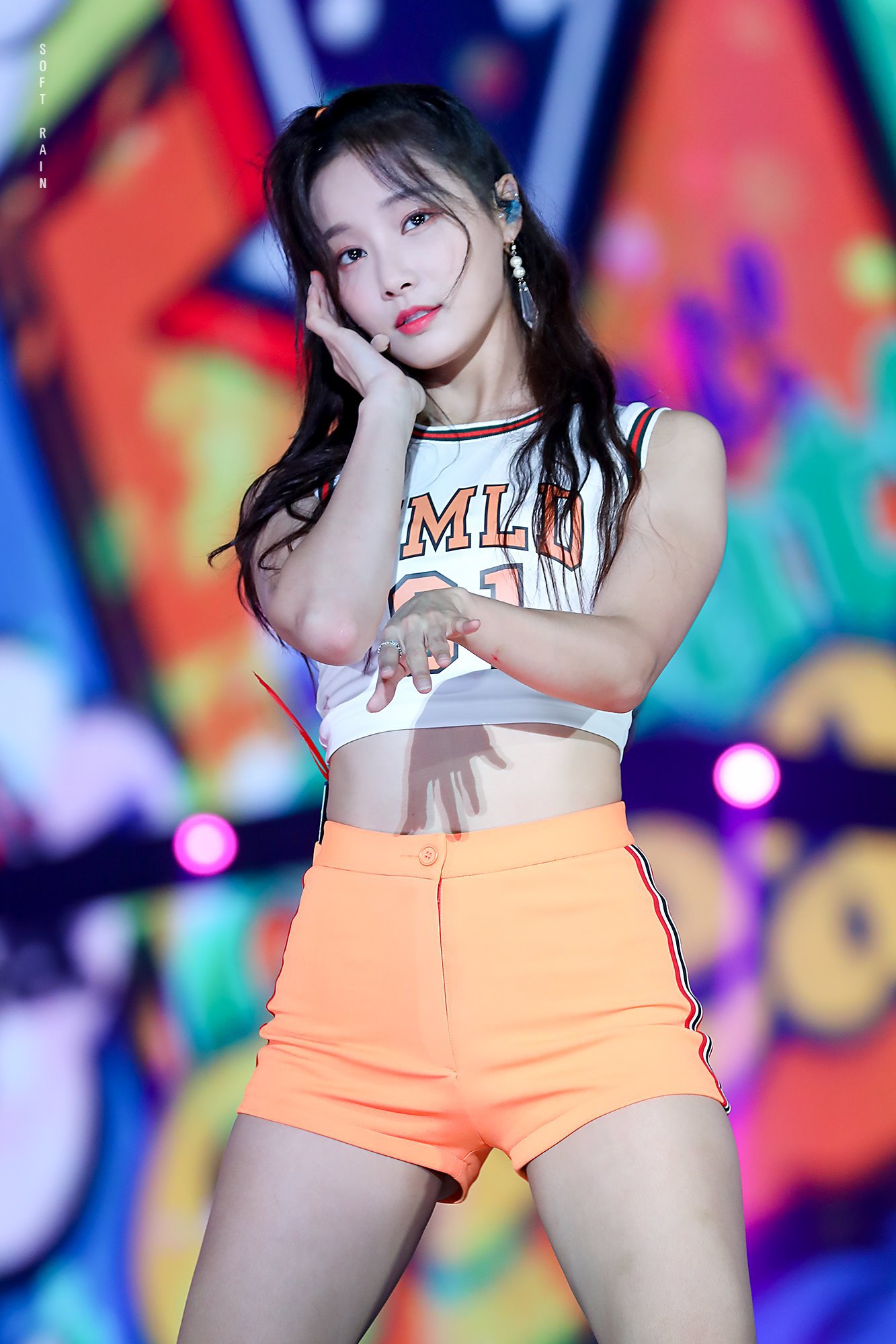 얼굴도 이쁜 모모랜드 연우.jpgif | 인스티즈