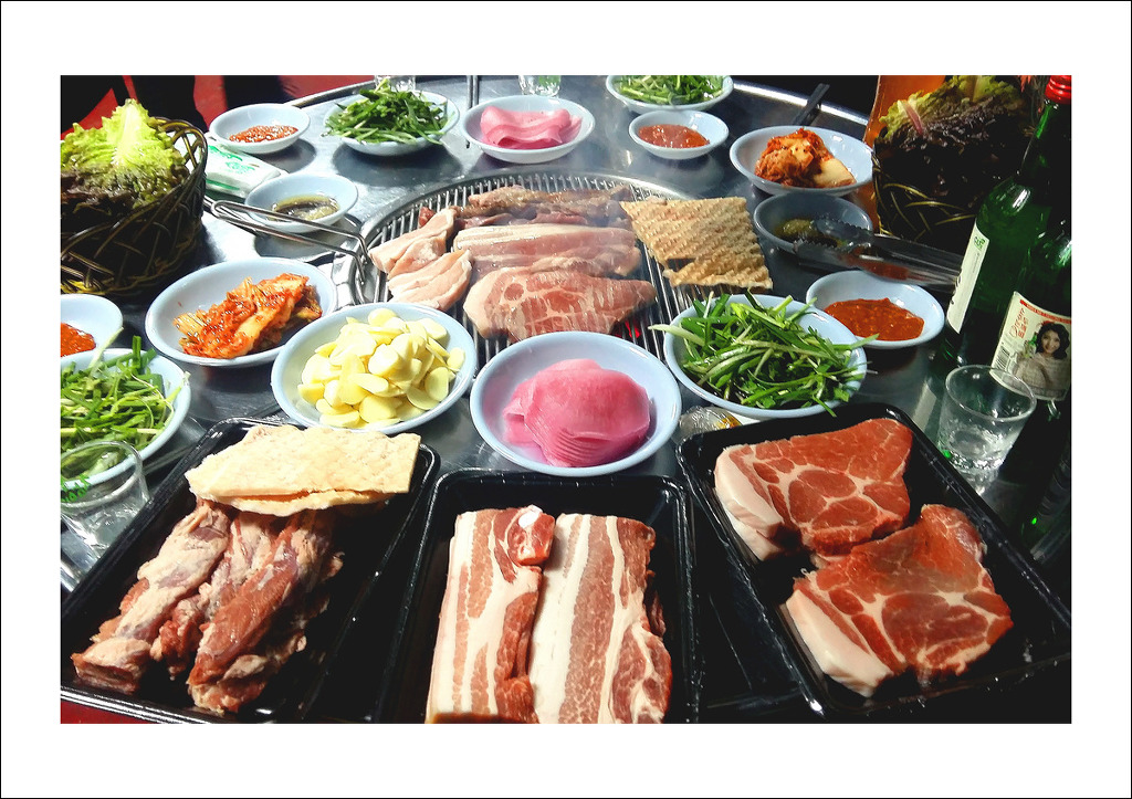 돈돼지숯불구이 이미지
