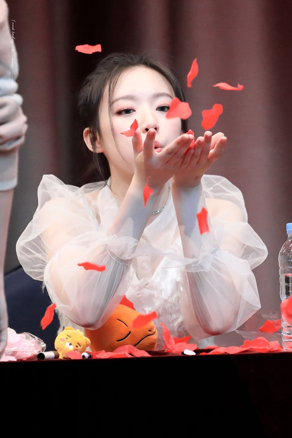 (여자)아이들의 비쥬얼담당 백설공주 슈화.jpgif (311장) | 인스티즈