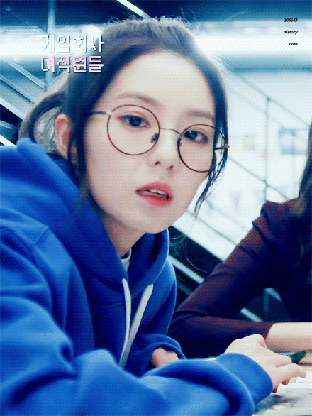 머리 묶은것도 예쁜 아이린.gif | 인스티즈