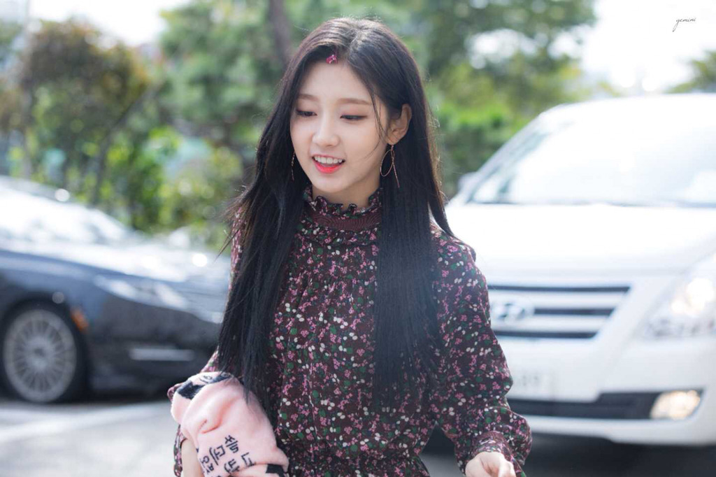 [러블리즈] 여사친에게 연락이와서 예인이 | 인스티즈