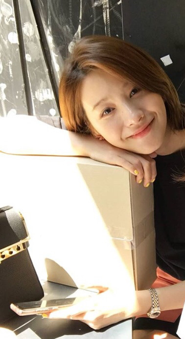 여름날의 유인영.jpg | 인스티즈