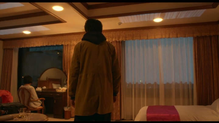 [히로인실격] 정상인 캐릭터가 없지만 남주들 와꾸때문에 보는 영화 - 15 | 인스티즈