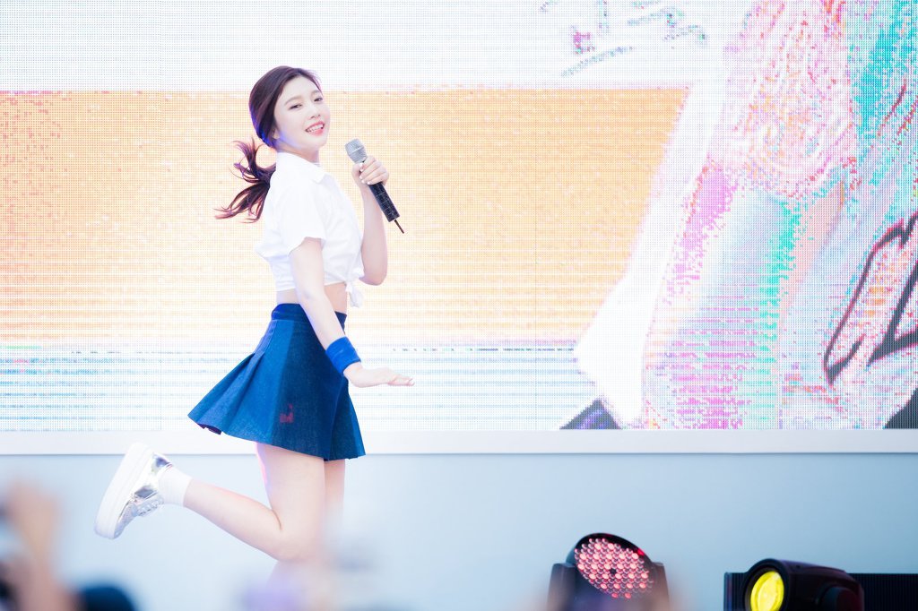 [레드벨벳] 레드둥에 익숙해져 조이의 청량함을 잊지말자 | 인스티즈