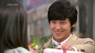 꽃보다 남자)추억의 이정센빠이와 가을양 02 | 인스티즈