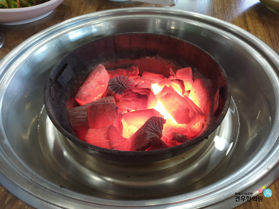 진곰 숯불갈비 이미지