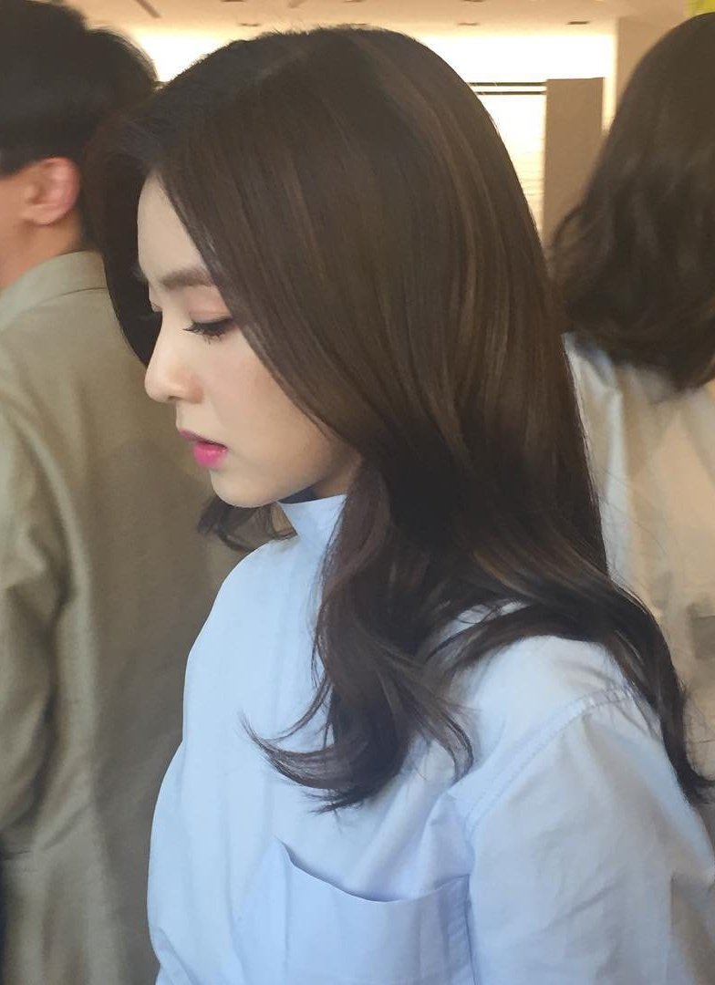 아이린의 옆태.jpg | 인스티즈