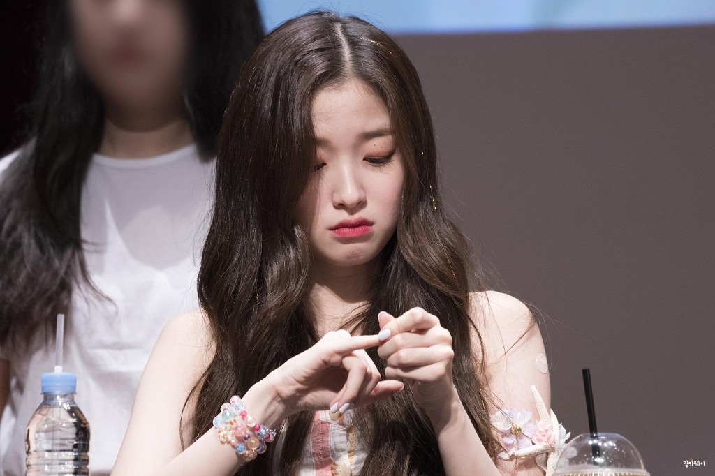 분위기있는 오마이걸 아린이.jpgif | 인스티즈