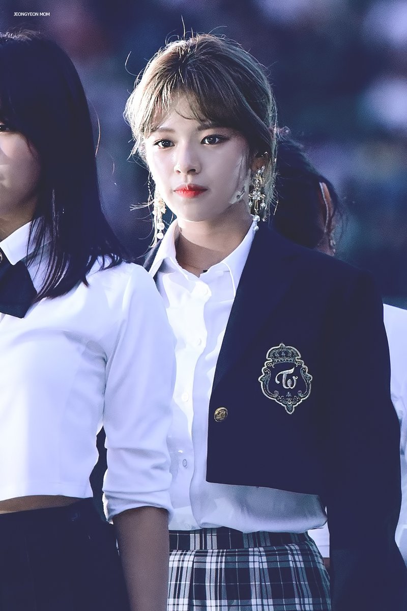 분위기있는 트와이스 정연.jpg | 인스티즈